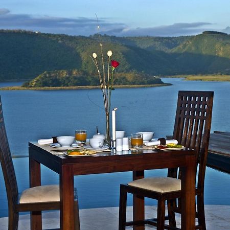 Lodge On The Lake And Wellness Spa وايلدرنيس المظهر الخارجي الصورة