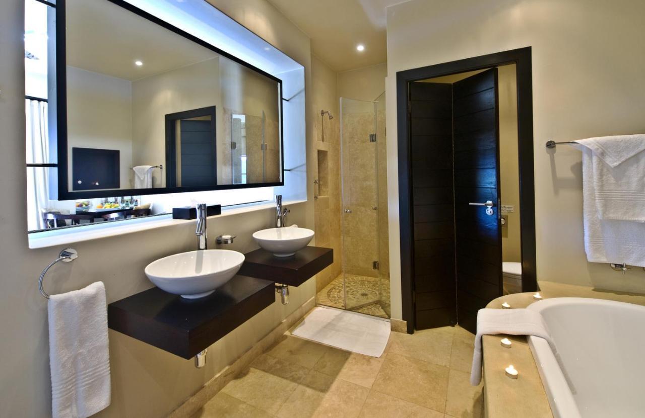 Lodge On The Lake And Wellness Spa وايلدرنيس الغرفة الصورة